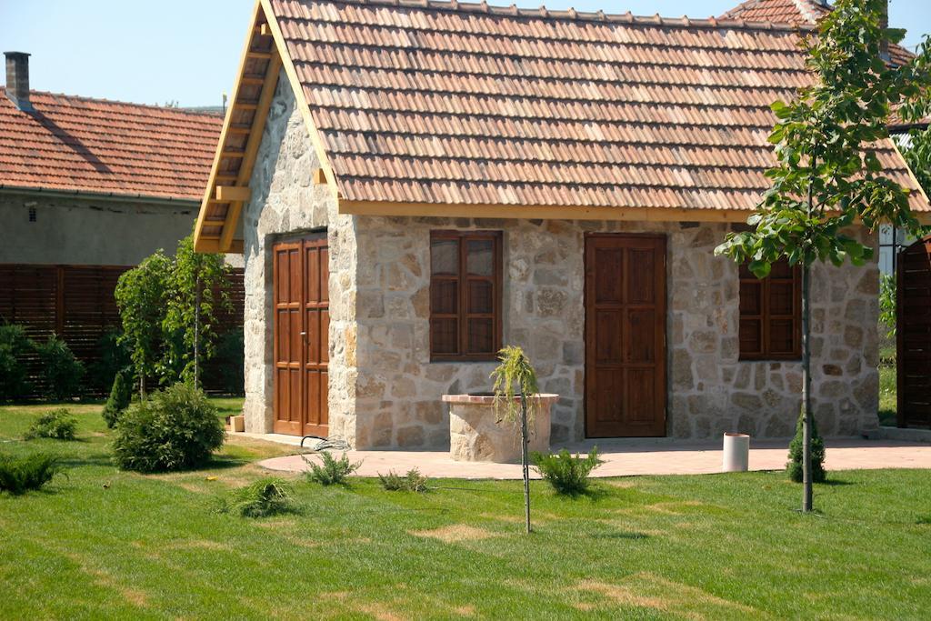 Cziroka Vendeghaz Apartment Tolcsva Luaran gambar